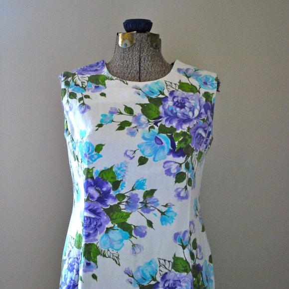 Purple & blue floral dress (M/L) - Picture 2 of 9